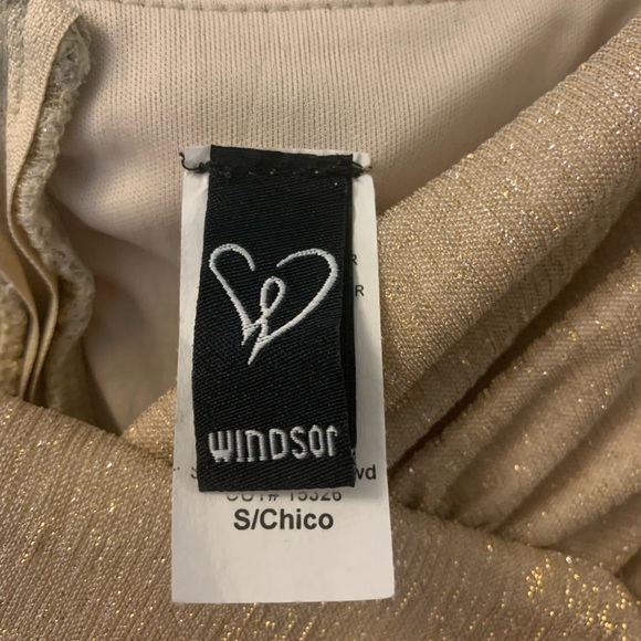 Windsor Gold Metallic Formal Dress (size small) - NWT - Picture 3 of 4